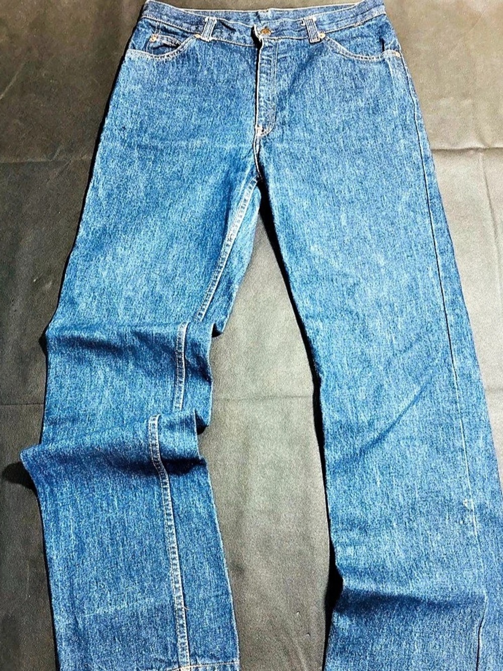 Vintage Men’s Levis Medium Wash Size 30x34